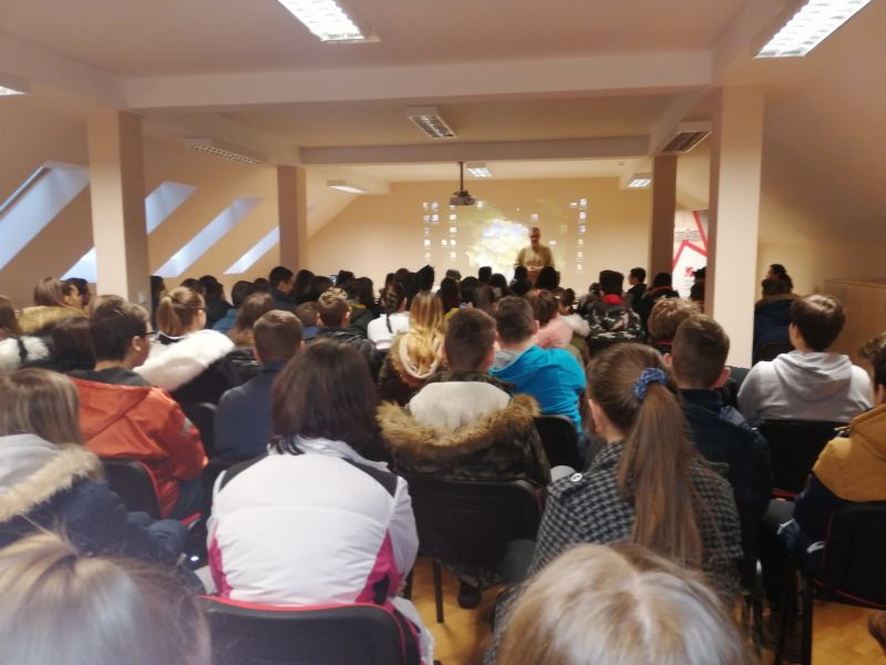 Posjet učenika Državnom arhivu u Vukovaru