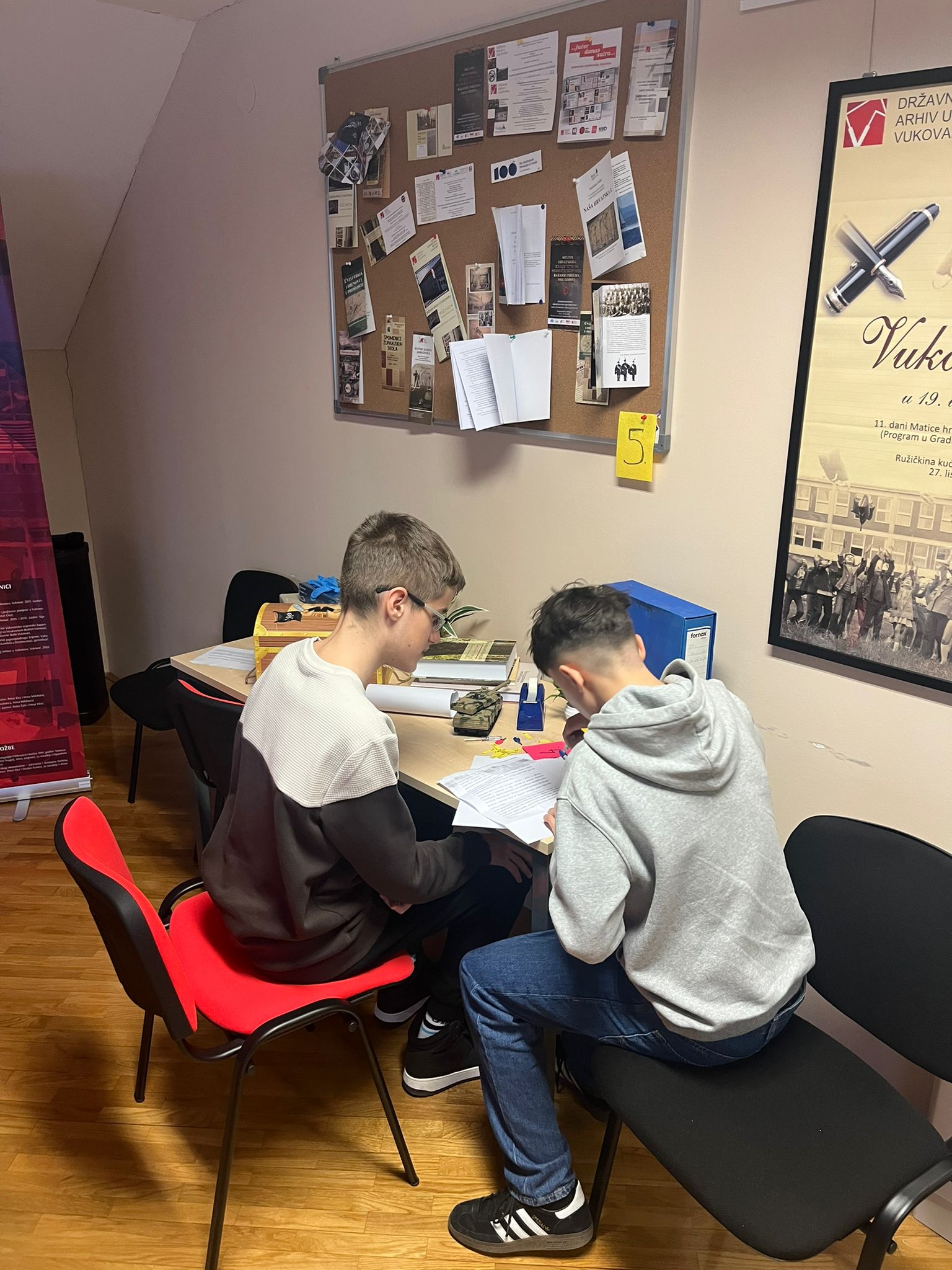 „Mali arhivisti“ u escape roomu